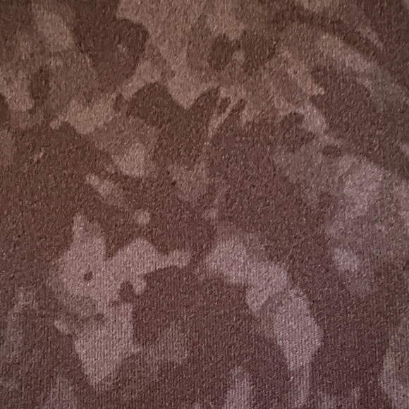 Danskin Dark Camouflage Butter Soft Leggings - Picture 8 of 9